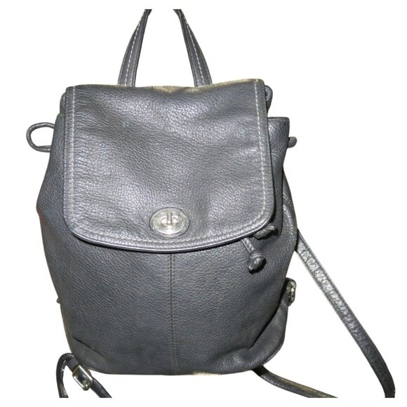 Coach Park Black Pebbled Leather Backpack Daypack Turn lock F24385 - Picture 1 of 12